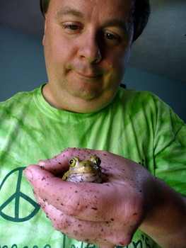 Author with Couch's spadefoot toad.